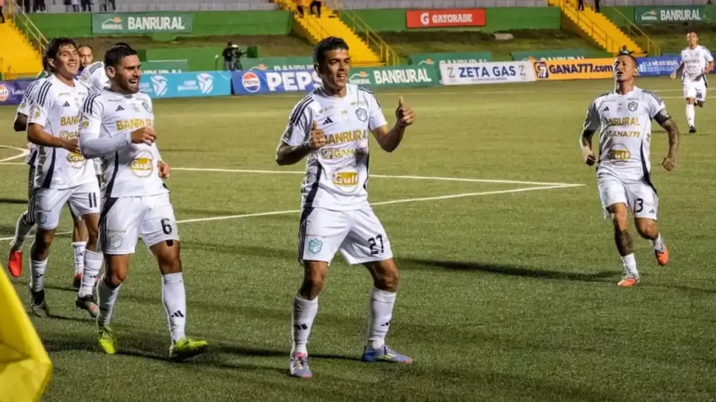comunicaciones vs guastatoya jornada 10